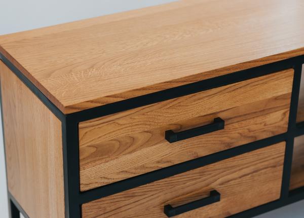 cum elimini zgarieturile de pe mobila de lemn