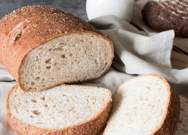 painea de secara aliatul natural pentru scaderea colesterolului si pierderea in greutate