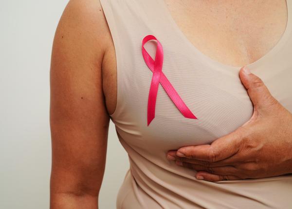 cancerul de san greseala pe care multe paciente o fac imediat dupa diagnostic dr voiculescu o operatie in contextul asta n are cum sa fie buna