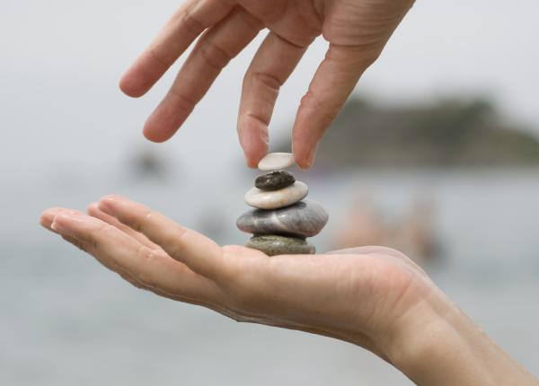 mindfulness si practica de a trai in prezent un instrument eficient impotriva anxietatii si depresiei mindfulness si practica de a trai in prezent un instrument eficient impotriva anxietatii si depresiei