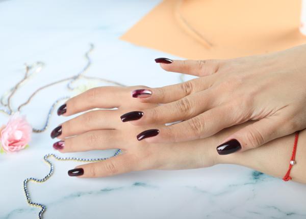 ce trebuie sa stii daca ai unghiile lungi