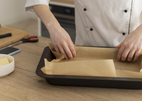 gatitul cu hartie de copt greseala care iti pune viata in pericol temperatura din cuptor la care sa nu o bagi niciodata