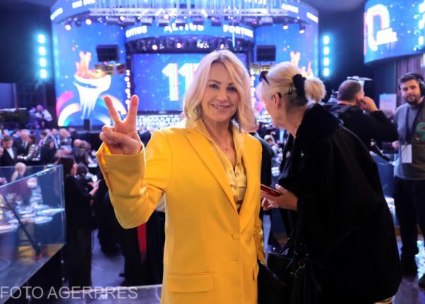 alimentul pe care nadia comaneci nu l mananca niciodata nu mananc asta dar beau o bere doua in fiecare seara alimentul pe care nadia comaneci nu l mananca niciodata nu mananc asta dar beau o bere doua in fiecare seara
