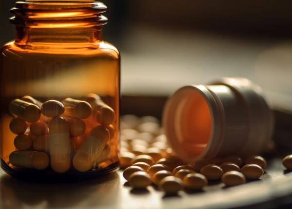 vitaminele a si d in exces asociate cu probleme medicale