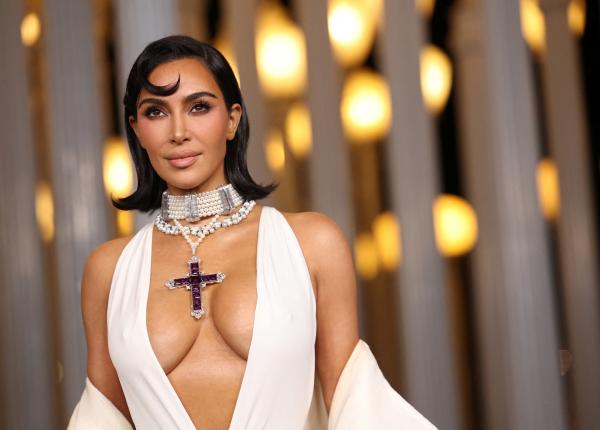5 teste medicale virale complet inselatoare unul e considerat sfant pentru cancer ce nu a spus kim kardashian in postarea sa