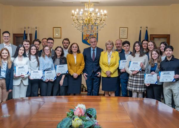 viitorul medicinei universitatea de medicina si farmacie iuliu hatieganu cluj inspira prin inovatie o noua generatie de specialisti