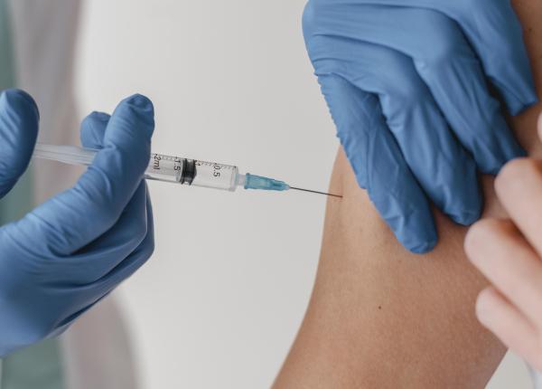 prof dr emilian popovici educatia si transparenta esentiale pentru combaterea scepticismului fata de vaccinuri prof dr emilian popovici educatia si transparenta esentiale pentru combaterea scepticismului fata de vaccinuri