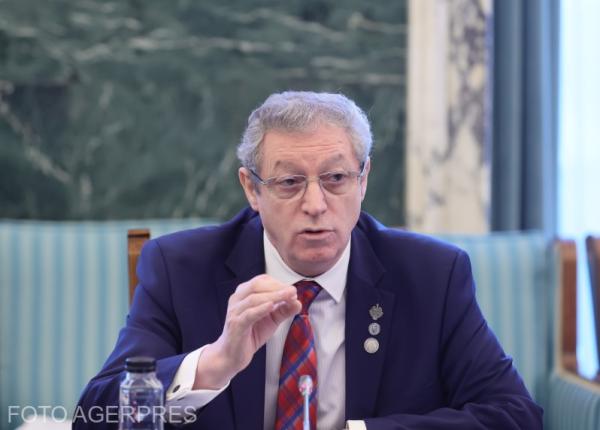 adrian streinu cercel anunta elaborarea unei noi legi a sanatatii