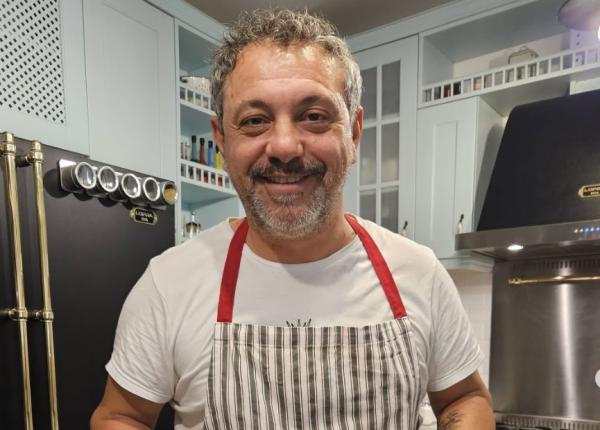 pasca fara aluat chef sorin bontea reteta simpla care face furori cum trebuie puse stafidele corect pasca fara aluat chef sorin bontea reteta simpla care face furori cum trebuie puse stafidele corect