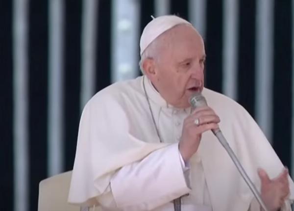 papa francisc a murit