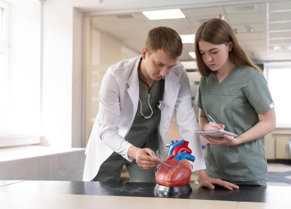 spitalul judetean de urgenta slatina in deficit de cardiologi a inceput sa pregateasca rezidentii