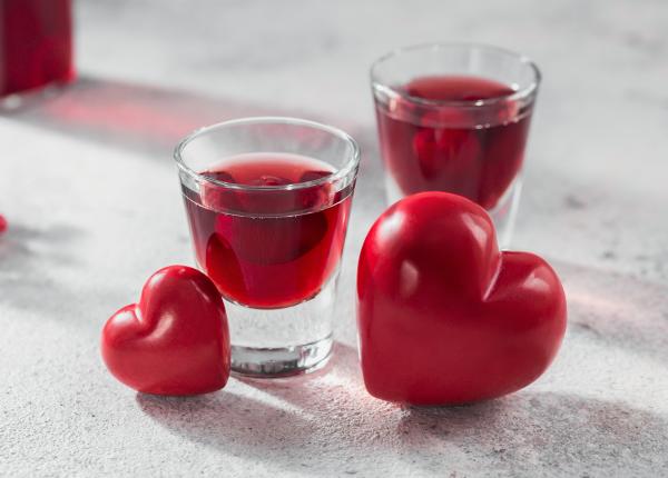 studiu vinul alb si sampania pot reduce riscul de stop cardiac brusc studiu vinul alb si sampania pot reduce riscul de stop cardiac brusc