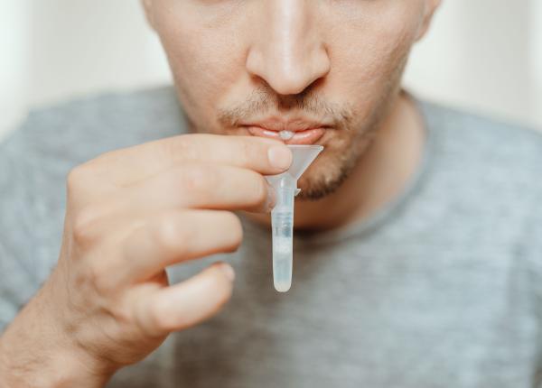 testul simplu din saliva care iti spune daca faci cancer alzheimer sau diabet testul simplu din saliva care iti spune daca faci cancer alzheimer sau diabet