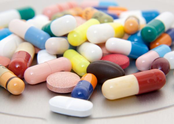 aproape 190 de kilograme de medicamente expirate colectate de spitale de la populatia din bistrita aproape 190 de kilograme de medicamente expirate colectate de spitale de la populatia din bistrita