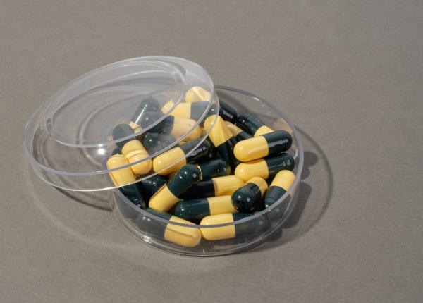 ce contine cu adevarat plasticul de pe pastile adevarul despre capsulele medicinale ce contine cu adevarat plasticul de pe pastile adevarul despre capsulele medicinale