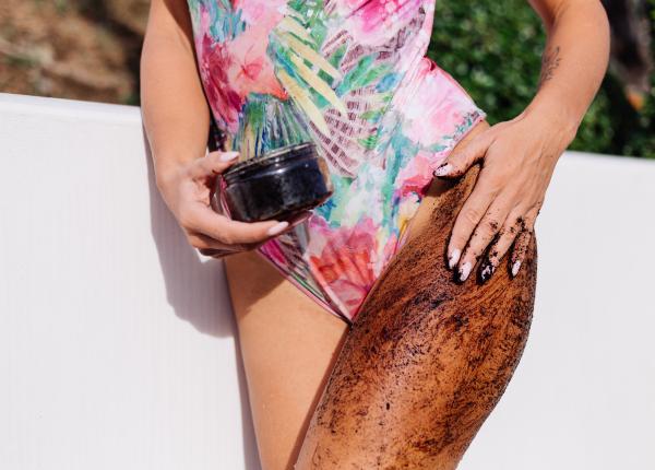 cum functioneaza de fapt spray ul de bronzare ce trebuie sa stii inainte de a l aplica cum functioneaza de fapt spray ul de bronzare ce trebuie sa stii inainte de a l aplica