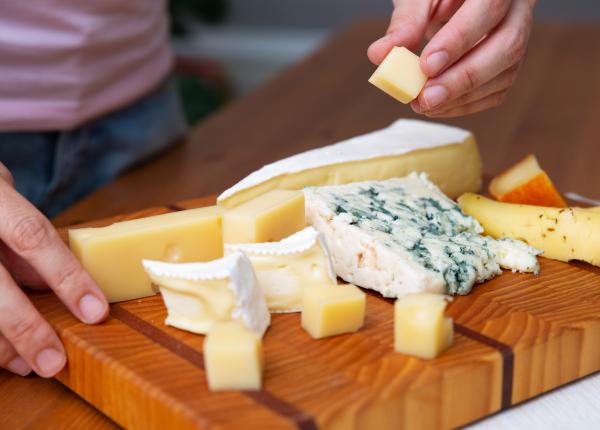 studiu lactatele si alimentele bogate in zahar asociate cu cosmarurile