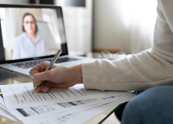adevarul despre terapia online ce s a intamplat cu pacientii care au facut asta e greu de crezut adevarul despre terapia online ce s a intamplat cu pacientii care au facut asta e greu de crezut