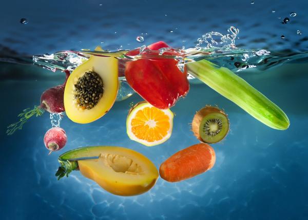 fructe si legume cu cel mai mare continut de apa te hidrateaza instant fructe si legume cu cel mai mare continut de apa te hidrateaza instant