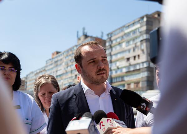 alexandru rogobete pana la sfarsitul anului vom avea primul centru de mari arsi din tara la timisoara