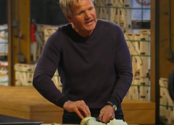 cum sa tai ceapa fara lacrimi ca gordon ramsay cum sa tai ceapa fara lacrimi ca gordon ramsay