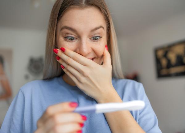 6 simptome care indica perioada fertila si ovulatia 6 simptome care indica perioada fertila si ovulatia