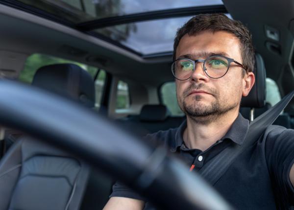 o boala de ochi provoaca cele mai multe accidente monica pop e foarte grav daca ai permis de conducere in aceasta situatie o boala de ochi provoaca cele mai multe accidente monica pop e foarte grav daca ai permis de conducere in aceasta situatie