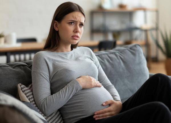 semnele de alarma din sarcina care trebuie sa te trimita la medic dr ingrid gheorghe sanador necesita prezentare imediata semnele de alarma din sarcina care trebuie sa te trimita la medic dr ingrid gheorghe sanador necesita prezentare imediata