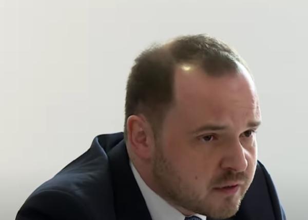 alexandru rogobete promite mai putine internari inutile si consultatii pana seara tarziu alexandru rogobete promite mai putine internari inutile si consultatii pana seara tarziu