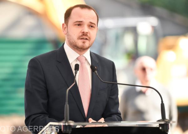 alexandru rogobete anunt despre solutiile perfuzabile din spitale masura care schimba tot lantul de aprovizionare alexandru rogobete anunt despre solutiile perfuzabile din spitale masura care schimba tot lantul de aprovizionare