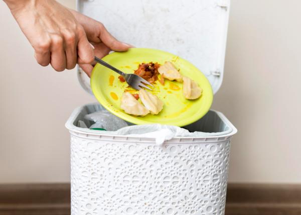 ce inseamna de fapt a se consuma de preferinta inainte de