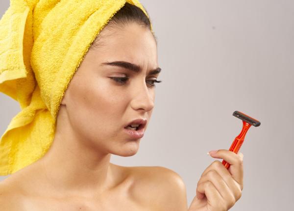 este bine sa iti indepartezi parul facial ce spun medicii