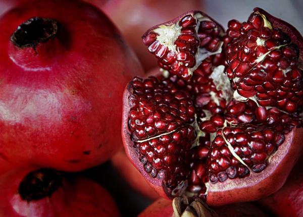 ce se intampla cu digestia ta atunci cand mananci rodie rol puternic in cancerul de colon