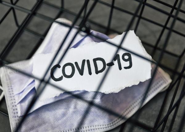 jumatate dintre pacientii cu covid 19 dezvolta long covid