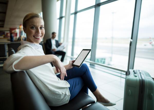 bagaj inteligent ce sa lasi acasa si ce sa impachetezi pentru zbor