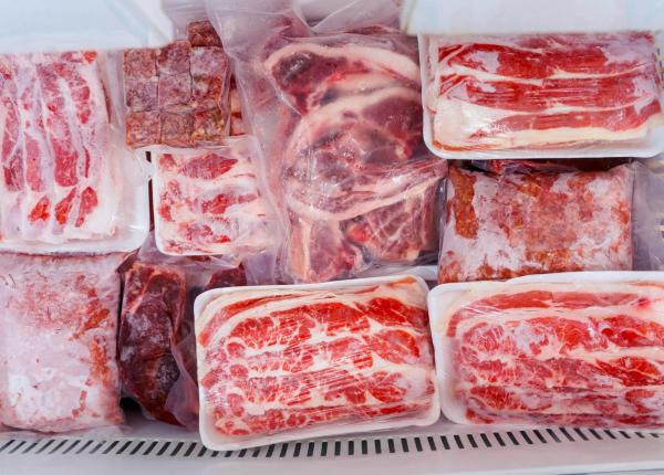 de ce sa nu dezgheti alimentele la temperatura camerei