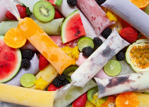 4 fructe pe care mai bine le cumperi congelate un nutritionist rupe tacerea