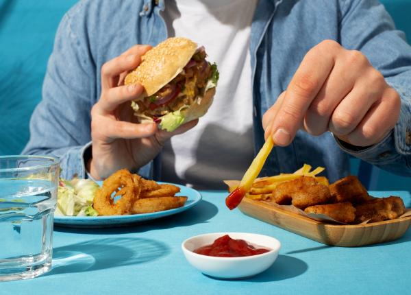 trump declara razboi alimentelor ultraprocesate si zaharurilor adaugate ce sa mananci pentru o dieta sanatoasa