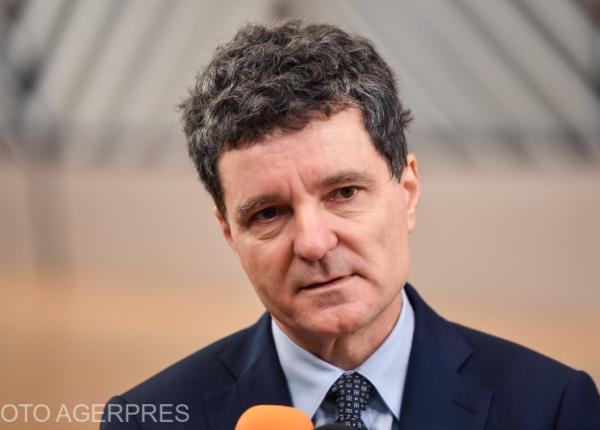 nicusor dan a promulgat o lege pentru cancerul de col uterin