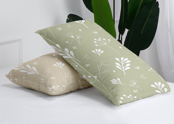 de ce sa bagi fetele de perna in congelator