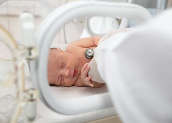 screeningul neonatal extins dr nona chiriac novartis romania salvam vieti