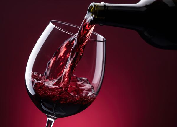 ce trebuie sa stii daca bei vin rosu sec