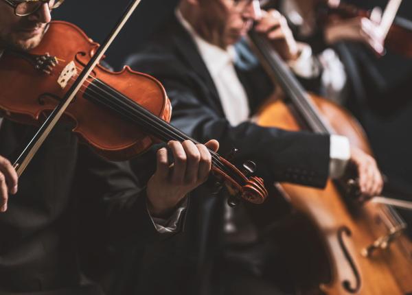 orchestra medicilor din bucuresti traditie care transforma pasiunea in arta simfonica dr mircea penescu impresionanta