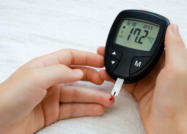 care sunt valorile normale ale glicemiei ce se intampla cand glicemia este prea mica sau prea mare