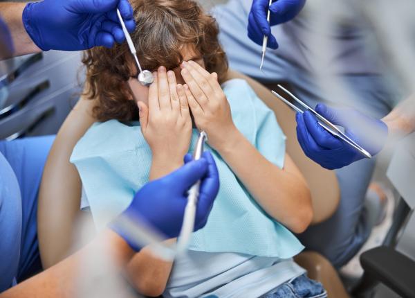 frica de dentist cand devine fobie si de ce apare