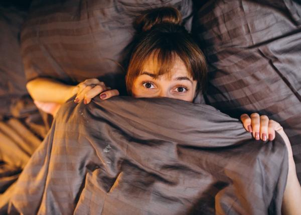 trezirea nocturna la aceeasi ora ce spune stiinta despre somn