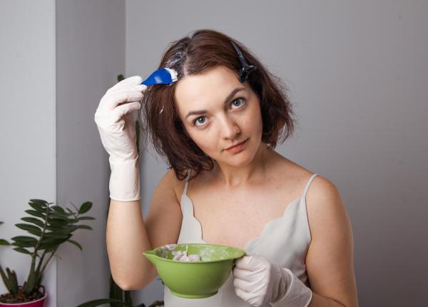 la cat timp e sigur sa iti vopsesti parul ce spun dermatologii despre intervalul de 3 saptamani