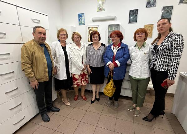 ziua medicului de familie o profesie construita pe incredere grija si continuitate