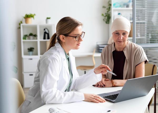 de ce unele tipuri de cancer reapar misterul celulelor invizibile care supravietuiesc tratamentului