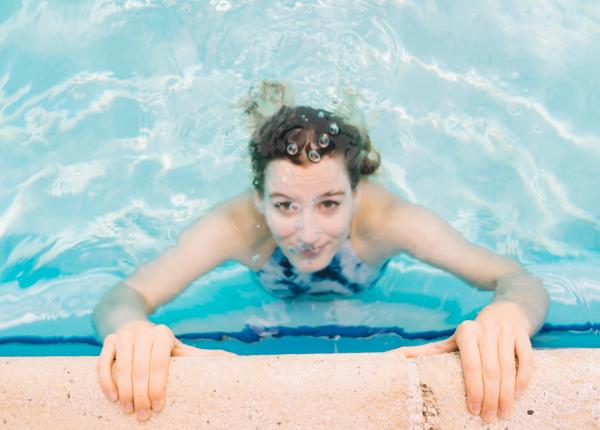avertismentul oftalmologilor obiceiul inofensiv la piscina care poate duce la pierderea vederii